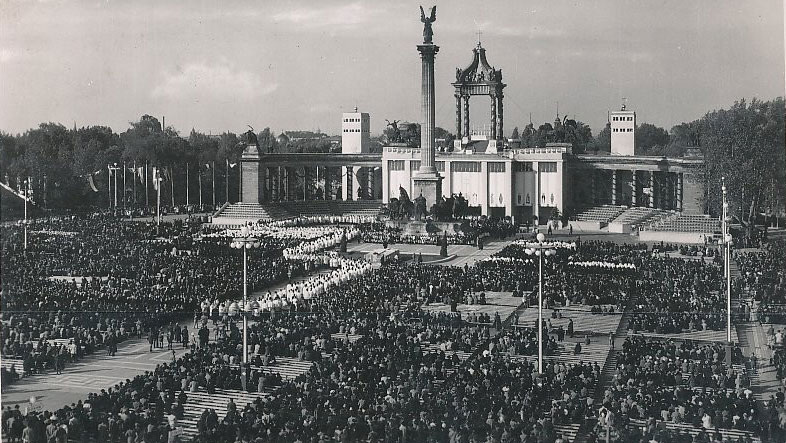 1938.- Nemzetközi Eucharisztikus kongresszus -Budapest- Hősök tere